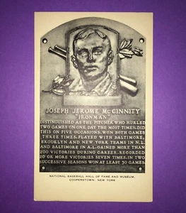 JOE MCGINNITY 1953-55 “ARTVUE”(Type 1) B&W Baseball HOF PLAQUE POSTCARD - Giants - Bild 1 von 2
