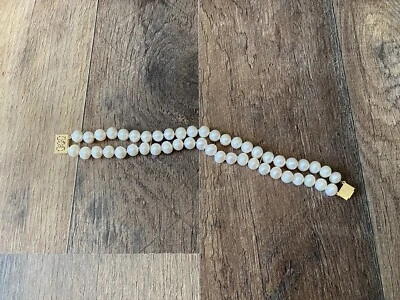 Brazalete de doble hilo de perlas genuinas con broche de oro de 14k de 7 1/2 pulgadas Foto 1 de 4