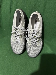 Nike Vapormax Flyknit E Heritage 2017 Pure Platinum Neon 922915 002 - Picture 1 of 6