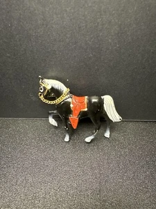 Vintage 1950s Japan Metal Horse Figurine 2.25” Black Red Saddle Chain Bridle - Picture 1 of 10