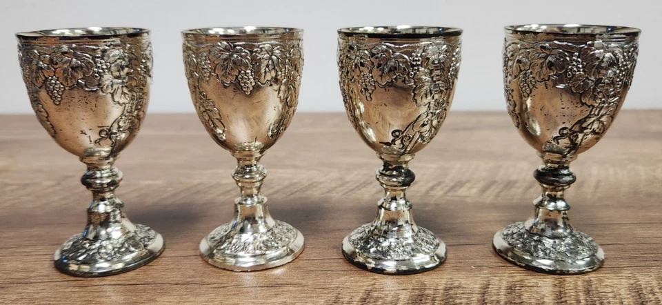 Комплект из 4 мини кубок серебристого тона - Изображение 1 из 4