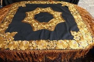 19THC TABLECLOTH GOLDEN/PURPLE COLORED SILK MATYO EMBRIODERY BLACK WOOL FRINGES - Picture 1 of 8