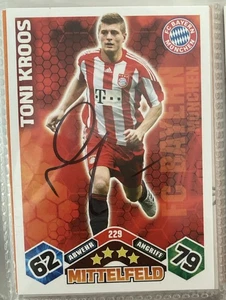 Toni Kroos FC Bayern München Match Attax Card Bundesliga 2010-11 Orig sign - Picture 1 of 2