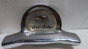 Chevy Belair 1957 botón de bocina usado original - Imagen 1 de 13