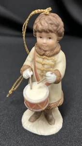 Schmid Coleccionable Bisque Pequeño Baterista Niño Ornamento De Colección - Imagen 1 de 6