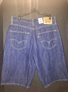 Levi’s 469 Loose Fit Jeansshorts Neu mit Etikett Größe 32 - Bild 1 von 7