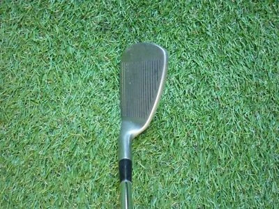Macgregor Master steel shaft 9 iron golf club - Image 1 of 4