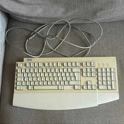Vintage Retro IBM Wired Computer Keyboard Model KB-7353 PS2 - Image 1 of 4