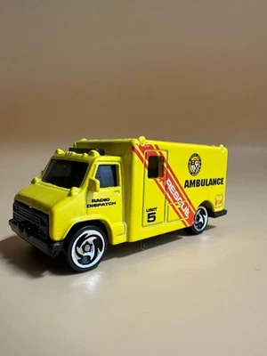 复古/1988/风火轮“救援任务”救护车/黄色/马来西亚 (B1) — 第 1/4 张图片