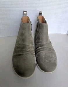 Clarks Unstructured Un Adorn Side Zip Leather Ankle Boots Sz 9M - Picture 1 of 11