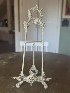 Caballete de arte de mesa de latón ornamentado vintage marco de fotos de boda soporte de exhibición 20” - Imagen 1 de 15