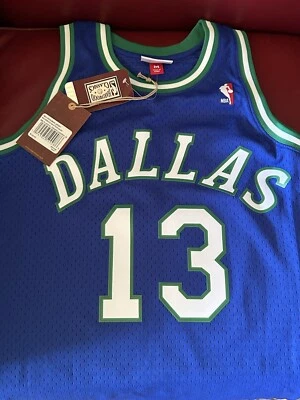 Футболка универсального игрока с автографом Стива Нэша из Dallas Mavericks Mitchell & Ness синяя 1998-99 - Изображение 1 из 4