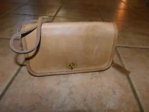 VTG COACH BONNIE CASHIN NEW YORK CAMEL LEATHER DINKY BAG - Picture 1 of 12