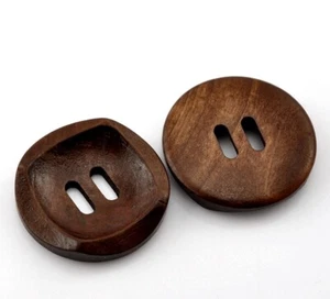 6 Wooden  Modern Buttons 30mm Sewing  quilting cards Free UK P&P - Picture 1 of 3