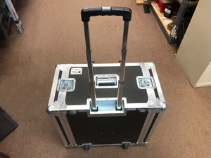 Clydesdale Tricaster Custom Road Case w/Wheels, Collapsible handle, and Vents. - Picture 1 of 11