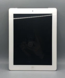 iPad 2nd Gen - 16GB - A1396, White Front / Silver Back, No Cracks! - Picture 1 of 4