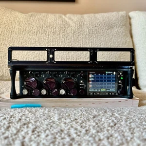 Sound Devices 633 w/ Dugan Automix + Wingman – Recently Serviced - Picture 1 of 11