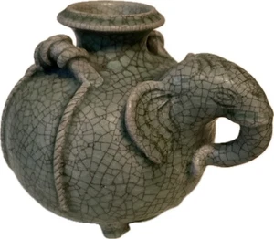 Vintage Thai Sawankholok Celadon Elephant Jar? - Picture 1 of 12