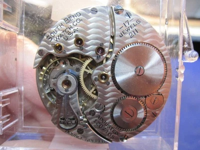 16s South Bend 17J OF pocket watch movement ticks with good double sunk dial - Image 1 of 2