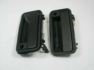 EXTERIOR DOOR HANDLE PAIR 1995-99 Chevy GMC C/K SILVERADO SIERRA 1500,2500 3500 - Picture 1 of 11