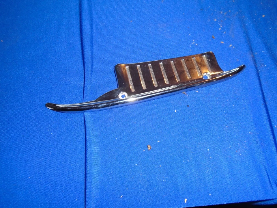 1952,1954,1957 Chevrolet Pass защита ручки двери грузовика новые из старых запасов 3769619 - Изображение 1 из 1