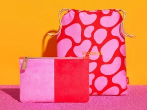 IPSY Glam Bag & Glam Bag Plus December 2022 - Picture 1 of 2