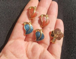 atemberaubendes Konvolut 5 Vintage Emaille Mini Anstecknadeln Broschen Damen Schmuck signiert R - Bild 1 von 2