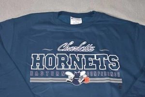 Charlotte Hornets Vintage Crewneck Sweatshirt Champion L Larry Johnson Jersey - Picture 1 of 8