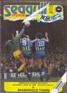 1987/88 BRIGHTON & HOVE ALBION V MANSFIELD TOWN 30-04-1988 DIVISION 3 - Picture 1 of 1