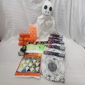 Halloween Decorations-Ghosts, Pumpkins, Lanterns, Bats, Witch, Boxes-Party Props - Picture 1 of 21