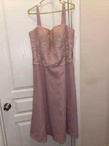 Brautkleid rosa Maxi Spaghettiträger von Jaeden Taille 38” Brustumfang 40” Länge 50” - Bild 1 von 6