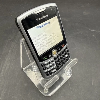 Blackberry Curve 8330 RBU21CW Smartphone Verizon - Image 1 of 4