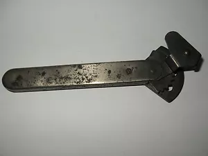altes Werkzeug oder Dosenöffner ??? aus Metall - Bild 1 von 4