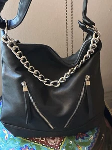 Dolce Girl Schultertasche wandelbar Hobo mit Kette - Bild 1 von 7