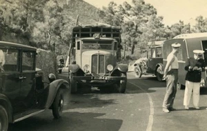 France Memories of a Tow Truck Car Caravan Accident Old Photo 1935 - Foto 1 di 3