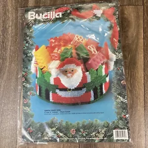 Bucilla Santa Candy Dish Plastic Canvas Needlework Kit New Vintage 61174 - Picture 1 of 3