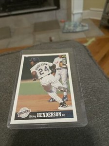 1997 Upper deck Rickey Henderson Collectors Choice #211 San Diego Padres