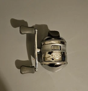 Zebco 33 Platinum All Metal 33PL Spincasting Reel Vintage - Picture 1 of 5