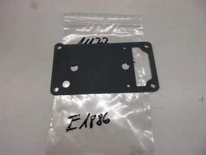 Dichtung E1886. Suzuki GSX-R 750 Zylinderkopf 11177-27A00-H17 Entlüftungsdeckel - Picture 1 of 4