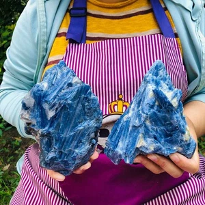 2 Stck. 5,63 Pfund natürlicher blauer Kristall Kyanit grober Edelstein Mineral Probe Heilung 1907 - Bild 1 von 17