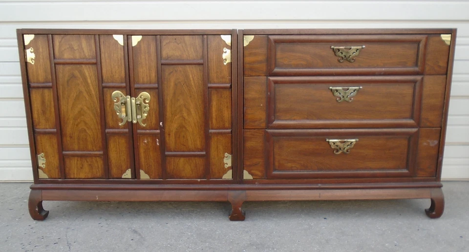 Cômoda asiática Thomasville Ming Chow Tansu servidor buffet aparador 2 solteiros - Imagem 1 de 1