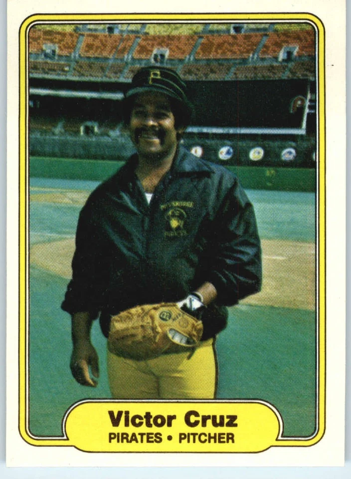 1982 Fleer MLB Baseball Cards Pick From List (Includes Rookies) 441-660 - Image 1 of 1