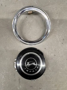1964 Chevy Impala Belair Steering Wheel Horn Button Center Trim Emblem Biscayne - Foto 1 di 11