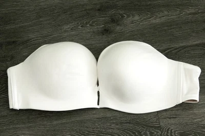 Sujetador sin tirantes multidireccional VICTORIA'S SECRET Bombshell Add-2-cups 38 C Foto 1 de 2