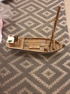 Vintage 12" Wooden Fishing Boat Trawler Ship - Picture 1 of 7