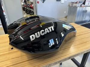 Ducati OEM Factory Gloss Black Fuel Tank 2016-2021 XDiavel S58612721AM - Picture 1 of 6