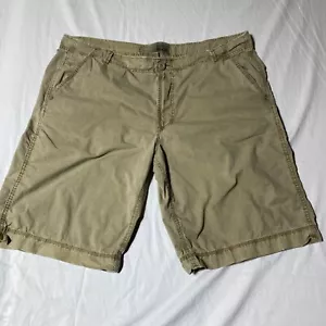 Men’s Converse One Star Khaki Flat Front Cotton Shorts Size 40 - Picture 1 of 6