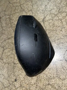 Anker A7809012 Vertical Mouse Black Wireless Ergonomic Adjustable DPI 5-Buttons - Picture 1 of 3