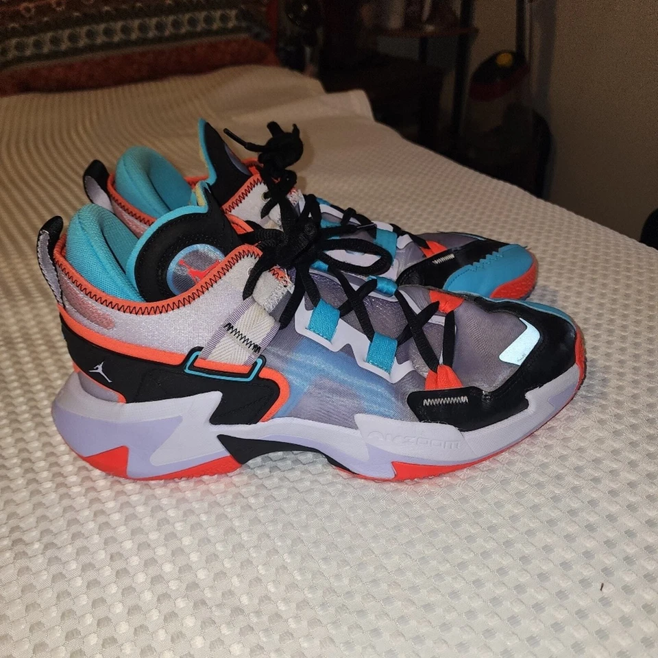 AIR JORDAN EUC MENS SIZE 12 WHY NOT Zer0.5 CHILDHOOD SPORT SNEAKERS - Image 1 of 4