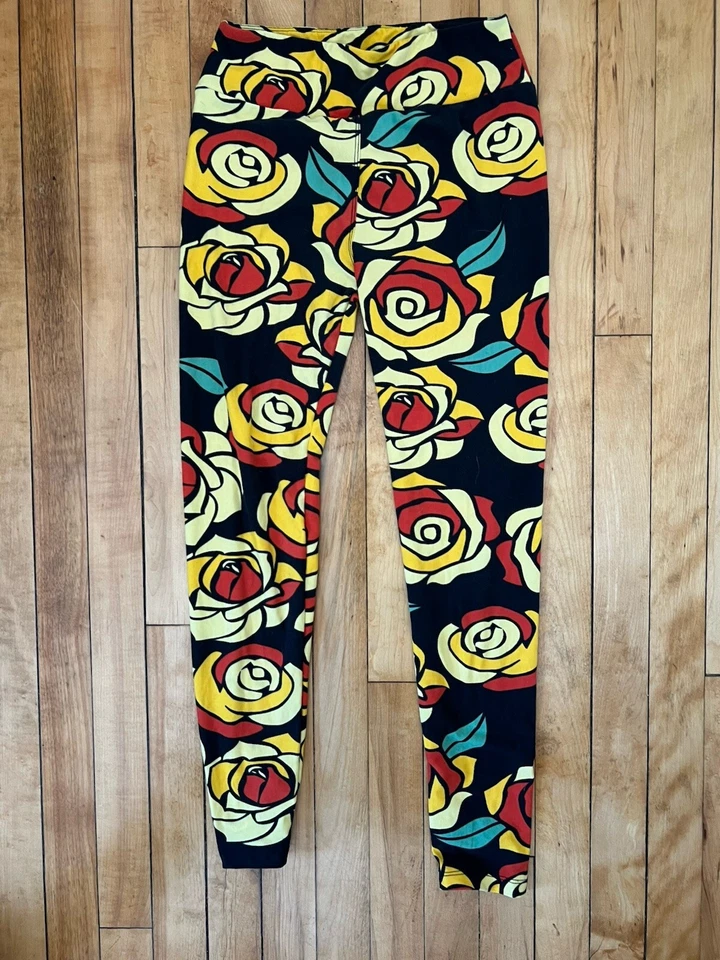 Leggings LULAROE OS Disney Inspirados en La Bella y la Bestia Rosas Amarillas y Rojas  Foto 1 de 3